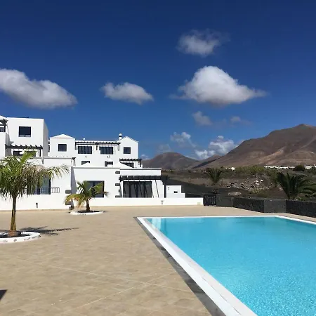 Iva House - Upper Floor Appartamento *