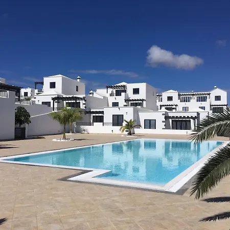 Iva House - Upper Floor *