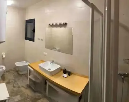 Iva House - Upper Floor Appartamento